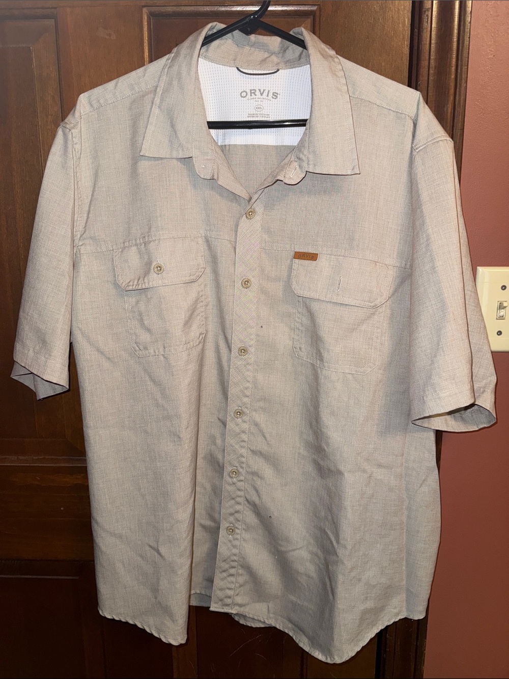 Orvis Short Sleeve Button-Down Shirt in Light Tan
